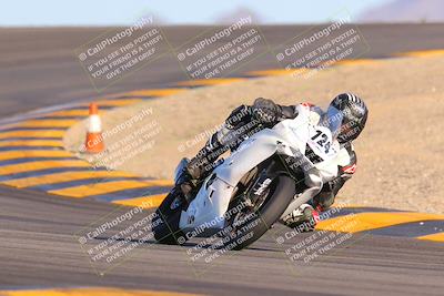 media/Jan-21-2023-CVMA (Sat) [[b9eef8ba1f]]/Race 8 Supersport Middleweight/